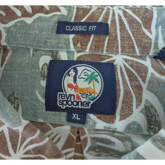 Vintage Hawaiian Button-Up Shirt Sz XL Koi Fish & Lotus Print Short Sleeveion - Picture 5 of 6